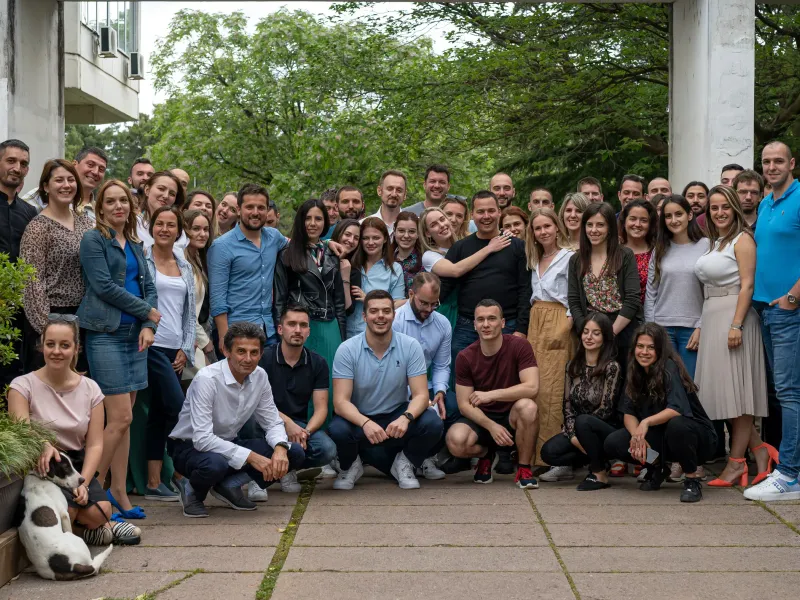 Estitor team group photo outside